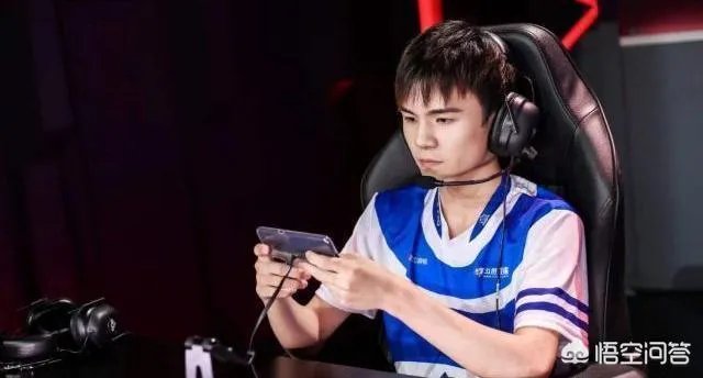 estar诺言直播投降遭俱乐部处罚,扣除当月50%工资和全部绩效,会影响秋季赛的发挥吗?