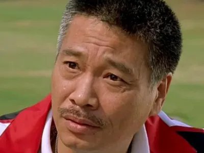 听障小伙用跑步轨迹画吴孟达,这幅画像是如何完成的?