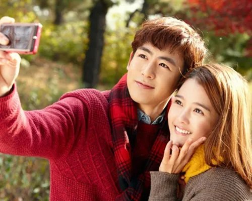 尼坤南宝拉演绎甜蜜恋人 粉丝纷纷喊话“茜妞回去收拾你”