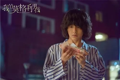 马天宇成为第四位被杨紫插鼻孔男星,为何引发争议?