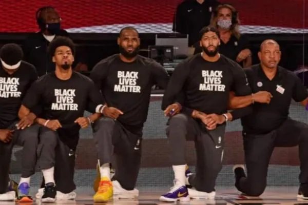 引发NBA多支球队罢赛的布雷克到底遇到了什么事