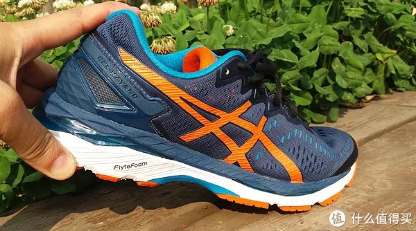 ASICS 亚瑟士 GEL-KAYANO 23 跑步鞋体验评测