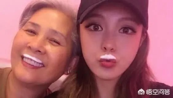 罗志祥妈妈发声怒斥周杨青，称其“毁了罗志祥，毁了他一年两三亿的钱途”是否太毁三观？