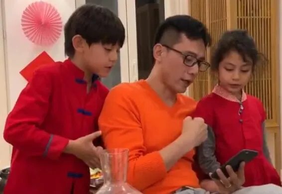 诺一霓娜近照是怎么回事 诺一霓娜近照是什么情况