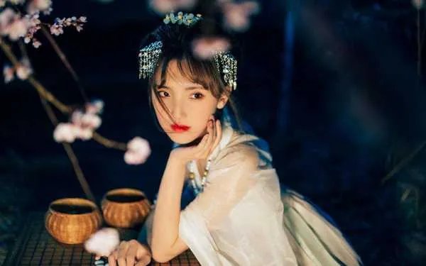 女德班教学太雷人,什么家长才会送孩子上女德班?