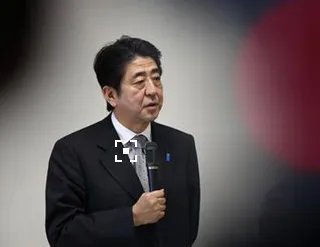 安倍晋三致歉遭抨击吗？