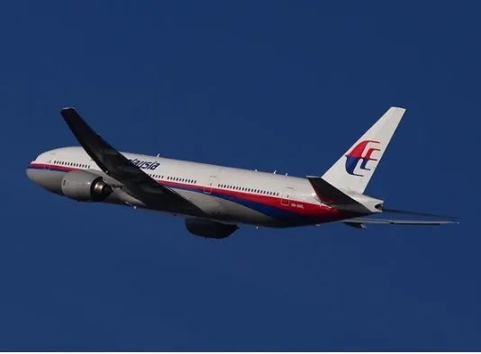 疑似MH370残骸被冲上海滩，带来新希望，失踪飞机谜团可以解开吗？
