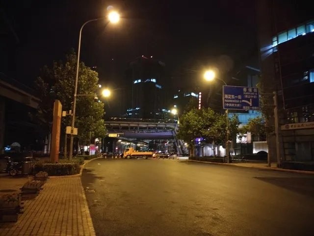 用软件重新定义硬件 坚果Pro 2S上手评测