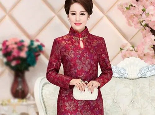 婚宴妈妈礼服一般多少钱  女儿出嫁母亲穿什么