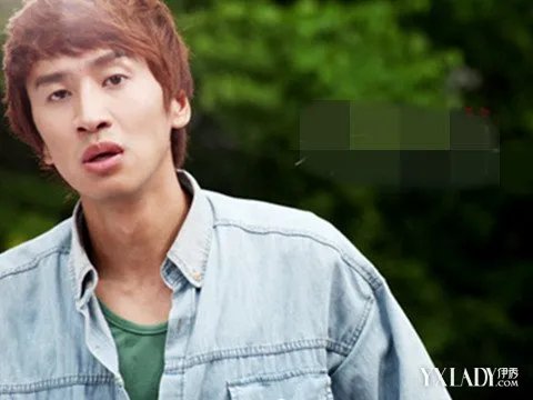 李光洙呆萌壁纸曝光竟是韩国娱乐圈中的富二代