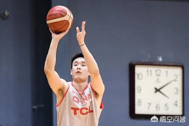 史蒂芬森成为CBA最贵外援,小丁或无缘男篮世界杯,你怎么看?