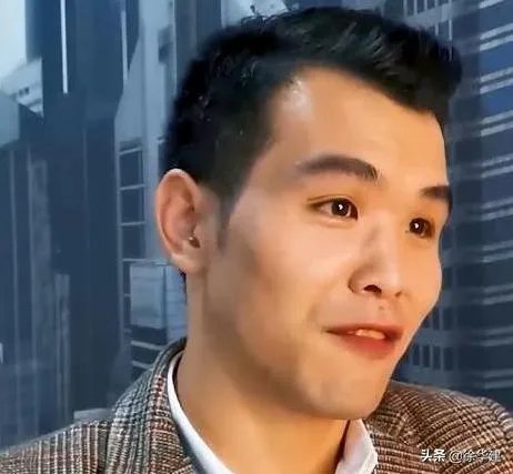 李小璐淘宝店日销10万,为何明星从“带货”转“卖货”?