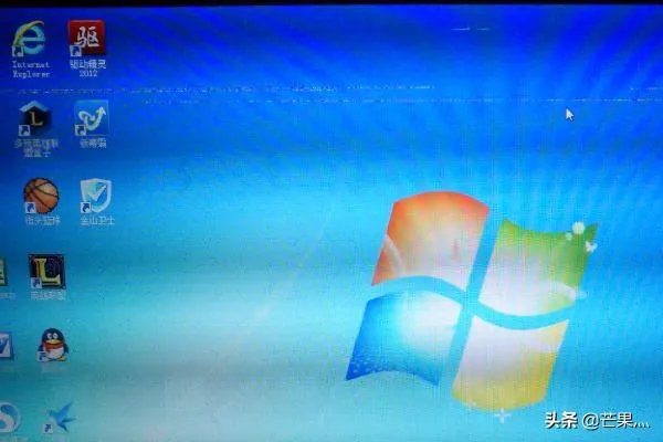 电脑更新显卡驱动后出现花屏的原因及解决方法？