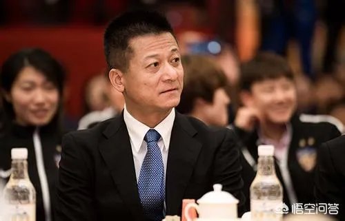 权健大比分输给全北,守门员张鹭是后防的软肋吗?