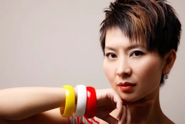 《潮湿的心》歌词是什么意思？