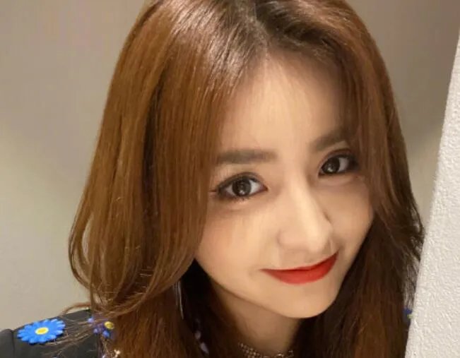 黄明昊专辑删除与金子涵合作曲是怎么回事 黄明昊专辑删除与金子涵合作曲原因是什么