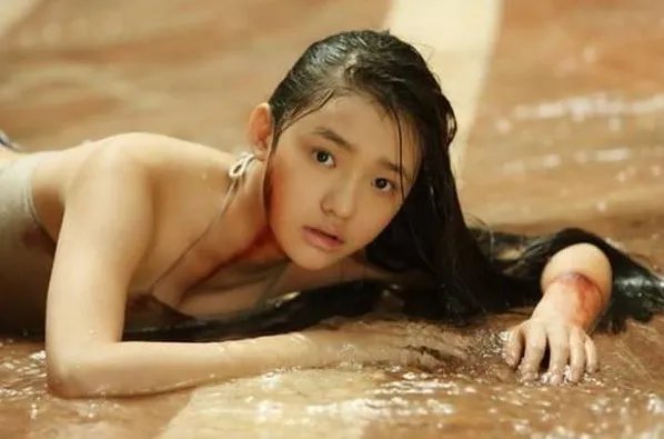 林允称拍《美人鱼》时压力很大，周星驰为何在片场对她这样?