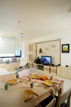 清新淡雅日式风格 80后美女自装99平米恬静三居室