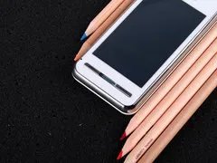 直播720P视频手机：联想i61