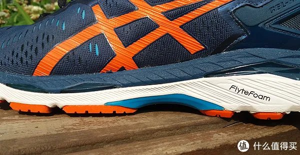 ASICS 亚瑟士 GEL-KAYANO 23 跑步鞋体验评测