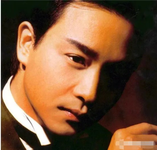 张国荣和唐鹤德是什么关系啊？？？