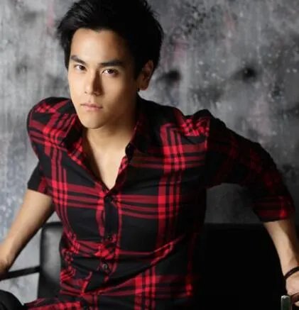 【图】彭于晏整容前图片曝光 前后差别大到惊人