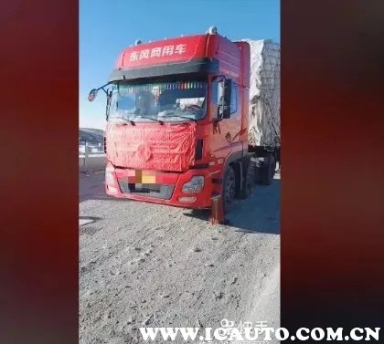 小辉夫妇车祸事件新闻视频，小辉夫妇怎么出的车祸