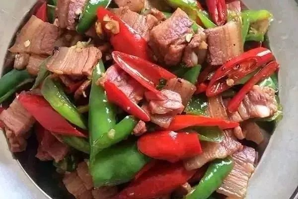 中国有哪些“脑洞大开”的菜名?