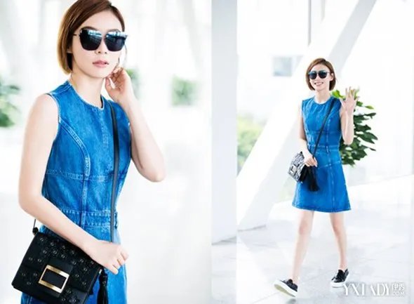 袁姗姗牛仔裙抢镜被誉“氧气著名女星”与路人微笑亲和力十足