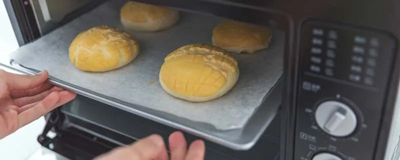 吸油纸可以放进烤箱烤吗 烤箱可以放吸油纸进去吗