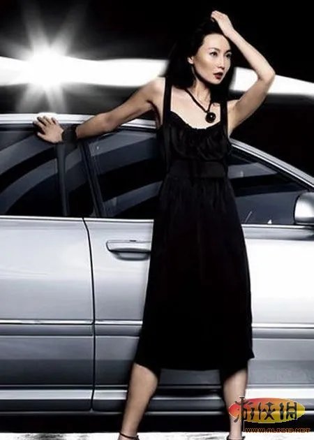 吴莫愁初恋男友首曝光 盘点娱乐圈惨遭劈腿女星