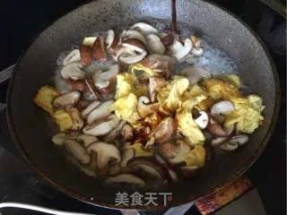 香菇炒鸡蛋