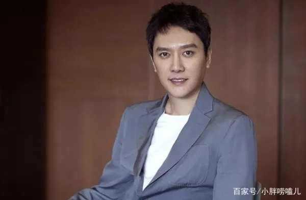 冯绍峰自曝新欢,赵丽颖脸色太难看,难道这就是他们离婚的真相?