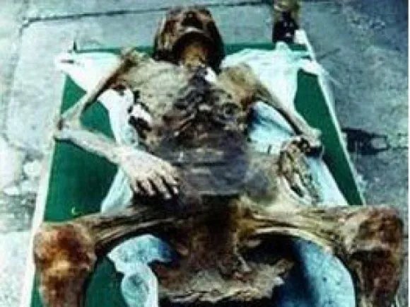 揭秘俄罗斯600岁女尸产活婴真相 虚构如何传成真实