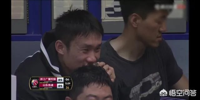 丁彦雨航赛后喊话赵继伟:交给你们了兄弟，别让我失望，对此你怎么看？