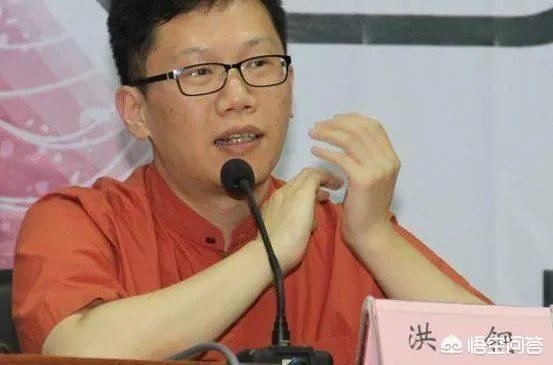 央视解说员洪钢解说英格兰淘汰哥伦比亚的比赛时,为什么在第115分钟就说比赛结束?