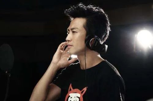 邓超和陈赫之间经常互相发微博帮忙宣传,他们的感情为什么这么好?