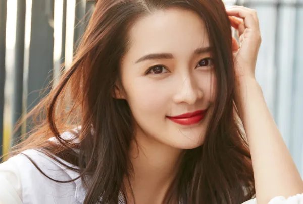 如何看待李沁工作室撤下单身声明这件事？