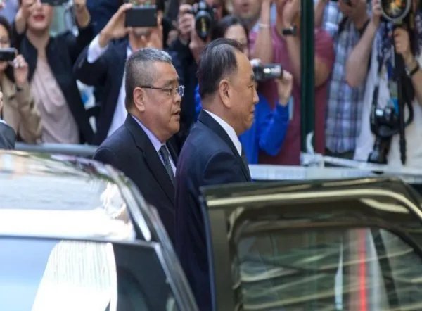 金英哲抵达纽约是为了什么？