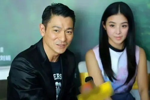 刘德华,活该你红37年!