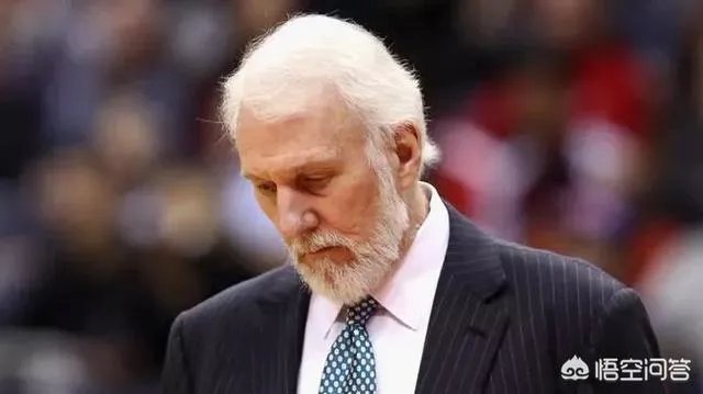 科比发推特慰问波波维奇，小卡为何无任何表示？