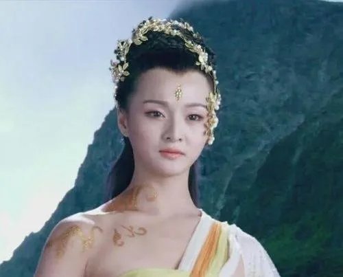 春晚王琪演唱托托可海牧羊人伴舞是谁