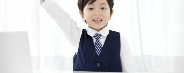 荣可以组什么词语