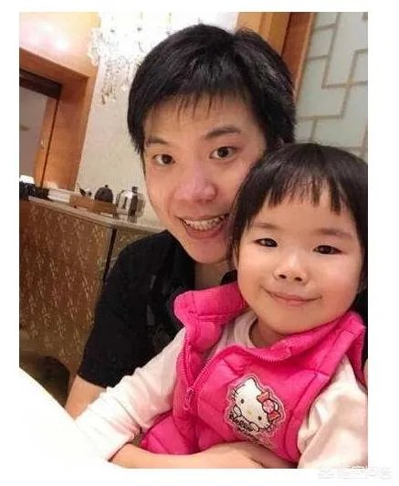 黄奕被前夫爆私密照：不离婚，不知道一个人能有多恶毒？