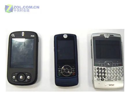 200万像素滑盖 深蓝摩托Capri真机现身