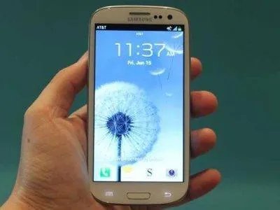 尺寸大就一定好用么？三星智能机面临尴尬