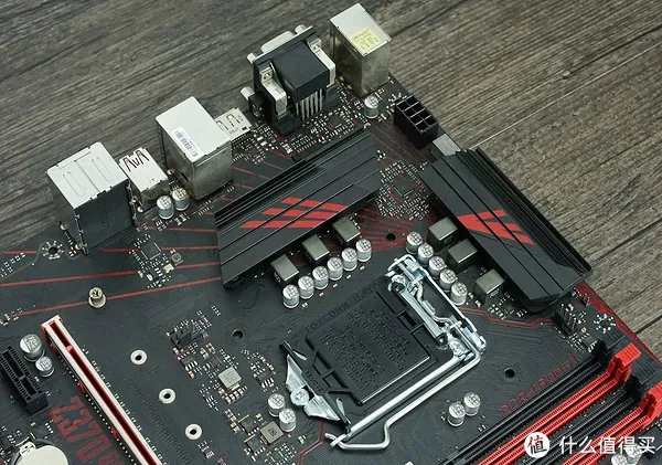 打上 Intel CPU 漏洞补丁后是瞬间回到解放前还是虚惊一场?