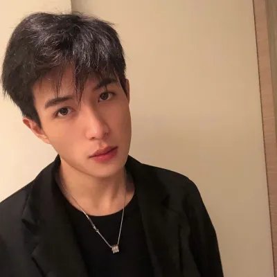 2020男生帅气潮流头像大全