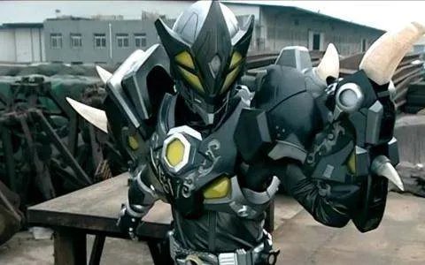 铠甲勇士分别在第几集出现黑犀侠,地虎侠,雪獒侠