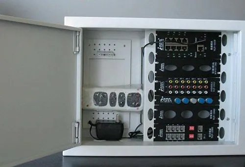 家用弱电箱怎么选择